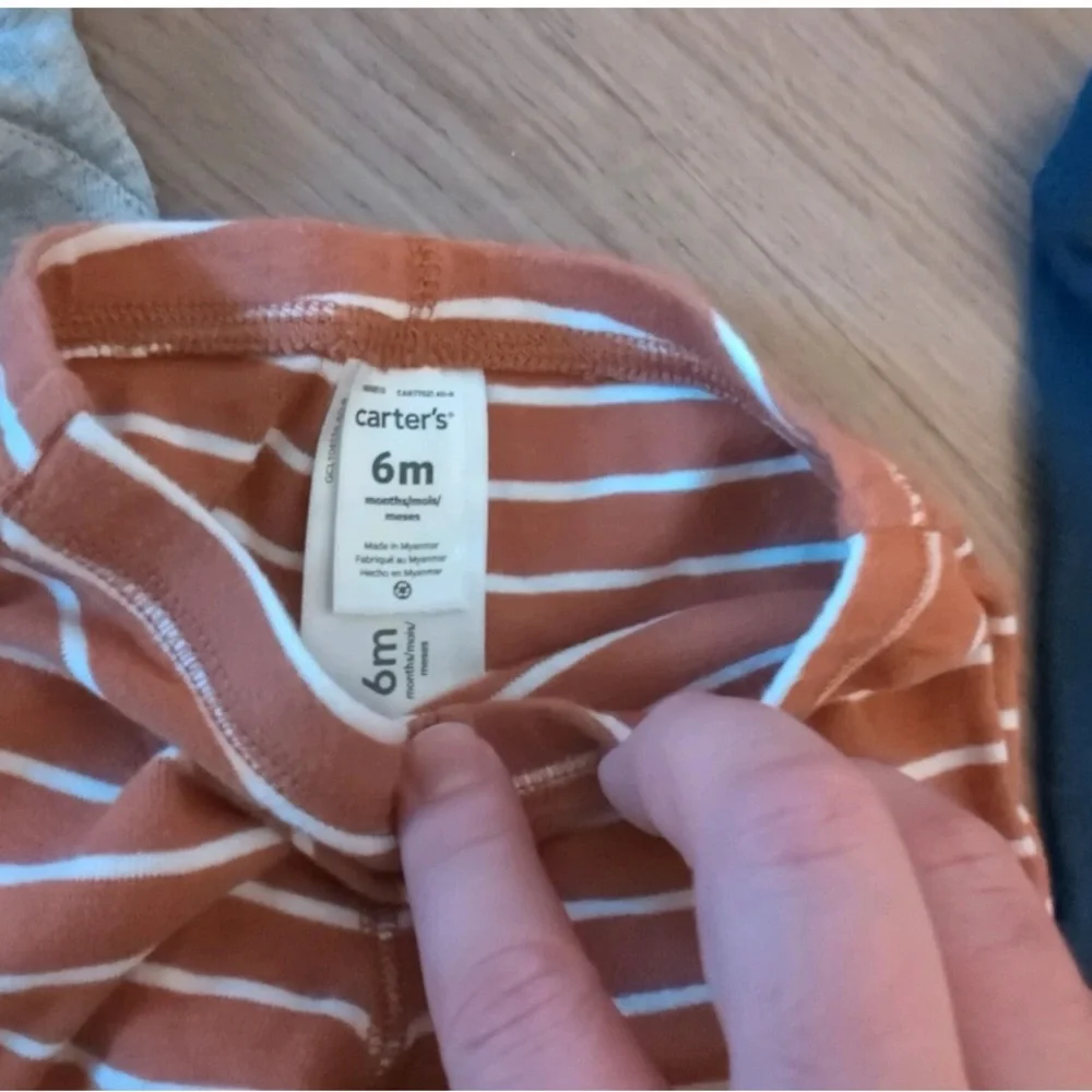 Carter's little boy pants 6 months,(3pk) plus bonus pair from magenta brand